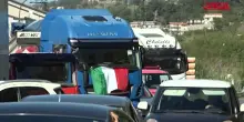 Protesta autotrasportatori in Calabria, presidio anche a San Lucido: "Chiediamo aiuto"