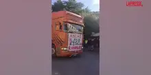Campobasso: camion, tir e trattori in centro per la protesta di autotrasportatori e agricoltori