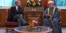 Il sultano dell&rsquo;Oman a Windsor accolto dal Principe William