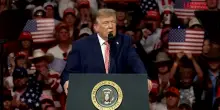 Migranti, Trump: "Se lEuropa non trover&agrave; una soluzione, saremo costretti ad andarcene"