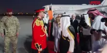 Meloni a Kuwait City: la premier accolta dal primo ministro Al-Sabah