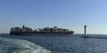 Romania, nave mercantile colpita da droni nel Mar Nero: un morto
