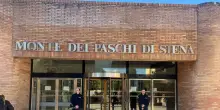 Mps, a Siena l&rsquo;assemblea degli azionisti: si decide sul piano Lovaglio