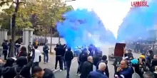 Albania: scontri in proteste a Tirana, lancio di sassi e cassonetti incendiati