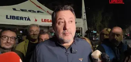 Manovra 2027, Salvini: &ldquo;Targhe personalizzate no priorit&agrave;, ma portano soldi. Io? Non la farei&rdquo;