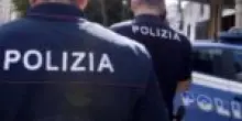 Nizza Monferrato (Asti), 17enne trovata morta in un rio dopo una serata con gli amici. Ipotesi omicidio: sul corpo presenta segni di strangolamento e trauma cranico. La folla tenta il linciaggio di un sospettato