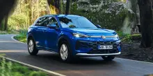 Volkswagen T-Roc 2026, la prova. Ora è solo ibrida, ecco come va