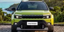Jeep Avenger 2027, anteprima. Le foto su strada del restyling