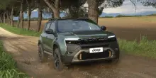Jeep Avenger 2026, le novit&agrave;. Prezzi, interni e autonomia del SUV compatto