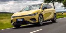 Leapmotor B05, l&rsquo;elettrica debutta con 218 cavalli e prezzi da 22.900 euro