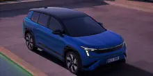 I segreti di Skoda Peaq, ammiraglia elettrica da 7 posti e 610 km di autonomia