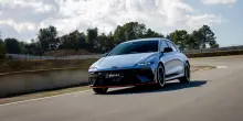 Hyundai Ioniq 6 N arriva in Italia e va fortissimo. Informazioni e prezzo