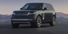 Range Rover Electric, lusso e stile. La prima della sua specie, 550 cv e 531 km di autonomia