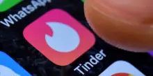 Tinder d&agrave; il via alla rivoluzione e sfrutta l&rsquo;intelligenza artificiale per capire davvero con chi si flirta