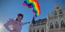 L’avvocata generale della Corte Ue: “La legge anti-Lgbtq+ dell’Ungheria viola i trattati”. A Budapest vietato il Pride