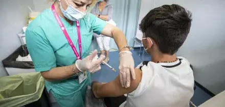 Bimba morta di difterite a Palermo, indagati per omicidio colposo i genitori. &ldquo;Positivo anche il cugino, ma &egrave; vaccinato e migliora&rdquo;