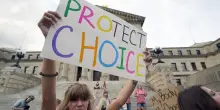 Abortire in Italia &egrave; un percorso a ostacoli. Se sei straniera, lo &egrave; molto di pi&ugrave;