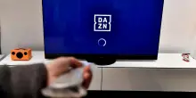 Dazn, guaio mondiale: Svezia-Tunisia va in onda senza telecronaca per un&rsquo;ora