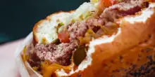 &ldquo;Mi dichiaro colpevole per un panino e una Pepsi&rdquo;: l&rsquo;offerta shock dell&rsquo;imputato al processo per omicidio