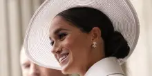 &ldquo;Meghan Markle non vuole rivedere mai pi&ugrave; il padre Thomas, lei ha cancellato il suo numero e gli ha mandato una mail di fuoco. E&rsquo; tutta colpa di una giornalista&rdquo;: le rivelazioni del Times