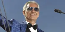&ldquo;Ho saputo della battuta che hanno fatto su di me al Grande Fratello, mi ha fatto sorridere. Sono leggerezze che possono capitare a chiunque&rdquo;: parla Andrea Bocelli