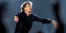 Party con Mick Jagger interrotto a Stromboli, gli abitanti in rivolta: &ldquo;Colpa di un&rsquo;ordinanza di Lipari, ora autonomia amministrativa&rdquo;