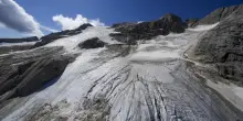 Ritrovati dopo oltre 30 anni i corpi di due alpinisti scomparsi in Svizzera: scoperti &ldquo;grazie&rdquo; allo scioglimento del ghiacciaio