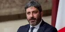 “È stata una grande galoppata. Sono molto contento e soddisfatto”: lo scherzo di Belen a Roberto Fico, lo fa chiamare dal finto Nicky Vendola
