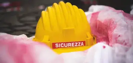 Colleferro, operaio muore in azienda schiacciato da un trasformatore da 50 quintali