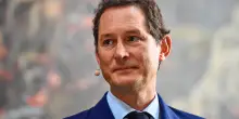 Un altro guaio per John Elkann: il gip di Torino ordina l&rsquo;imputazione coatta per dichiarazione infedele