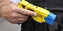 Colpito con un taser in Questura a Pescara, trentenne muore in ospedale dopo un malore