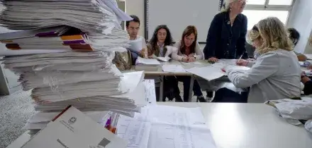 Arriva l&rsquo;agognata fine dell&rsquo;anno scolastico e con essa una burocrazia che svilisce l&rsquo;intelletto