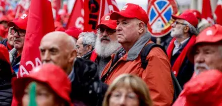 Maggioranza spaccata sulle pensioni: Osnato (FdI) smentisce Salvini su &ldquo;superamento della Fornero&rdquo; e uso dei fondi per le uscite anticipate