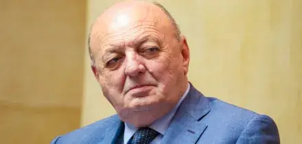 Ok definitivo al decreto Bollette con la fiducia. Opposizioni: &ldquo;Gi&agrave; travolto dalla guerra&rdquo;. I consumatori: &ldquo;Misure insufficienti&rdquo;