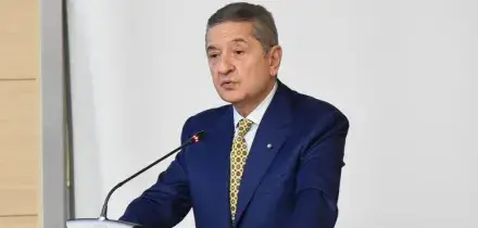 L&rsquo;analisi di Panetta (Banca d&rsquo;Italia) sull&rsquo;Universit&agrave;: &ldquo;Sotto finanziata, cos&igrave; i giovani vanno all&rsquo;estero&rdquo;. Marted&igrave; 20 manifestazione nazionale della Flc Cgil