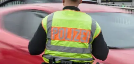 Germania, auto contro la folla nel centro di Lipsia: almeno due morti e una ventina di feriti