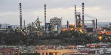 Ilva, l’Anm al governo: “Gravi le accuse di falsità alla procura di Taranto. Serve rispetto dei ruoli”