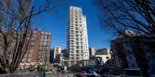 Urbanistica a Milano, nella prima sentenza sulla Torre di via Stresa assolti tutti gli 8 imputati: &ldquo;Assenza di dolo, hanno agito secondo prassi del Comune&rdquo;