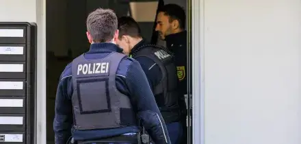 Germania, razzi carichi di esplosivo ritrovati vicino alla centrale di Jaenschwalde: &ldquo;Danneggiata una linea elettrica&rdquo;