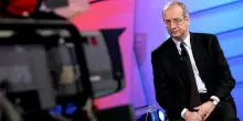 Veltroni intervista Claude e si commuove: non siamo pi&ugrave; soli su questo pianeta