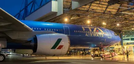 Ita Airways avvia procedura di licenziamento collettivo per 226 lavoratori: tra le cause guerra, costo carburante e AI