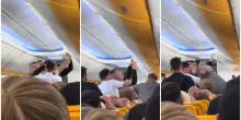 &ldquo;Troppi passeggeri ubriachi a bordo, basta vendere alcol negli aeroporti la mattina. Siamo costretti a dirottare un volo al giorno per colpa loro&rdquo;: la rabbia del Ceo di Ryanair