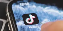 Le mani delle grandi aziende Usa su TikTok. Trump: “Murdoch, Larry Ellison e Michael Dell tra gli acquirenti”