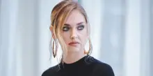 &Egrave; il giorno della sentenza per Chiara Ferragni: dalla fuga dei brand dopo il Pandoro-Gate alla chiusura dei negozi e i licenziamenti, il tramonto della favola social