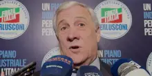 Gaza, Tajani attacca le opposizioni: “Informativa? Io qua dall’alba, loro a casa”. Schlein: “È lui che deve svegliarsi”