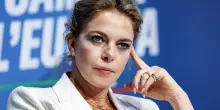 &ldquo;Mio nonno era un uomo egoista e violento, mia zia fin&igrave; sui giornali per aver commesso un furto. Mio padre? Si oppose quando mi volevano a Cinecitt&agrave;&rdquo;: le confessioni di Claudia Gerini