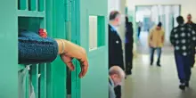 Carceri, il rapporto di Antigone: &ldquo;Condizioni al limite della sopravvivenza. E col Decreto Caivano +50% di minori detenuti&rdquo;