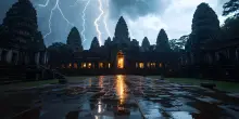 Fulmine colpisce i templi di Angkor Wat in Cambogia: 3 morti e “diversi” feriti nel sito Unesco