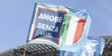 Napoli-Cagliari, una città in festa per lo scudetto: 2,3 milioni di tifosi davanti ai maxischermi