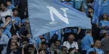 Napoli-Cagliari 0-0 e Como-Inter 0-1: è la notte dello scudetto | La diretta